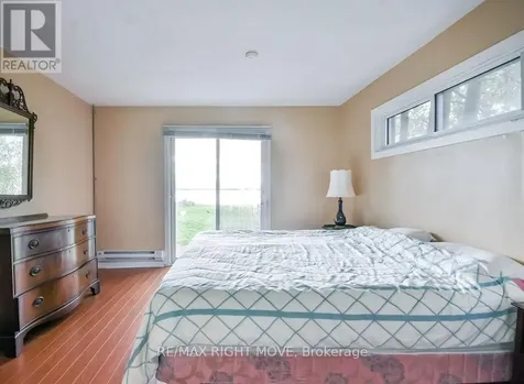 1467 Cunningham Crescent Severn ON L3V 7E1