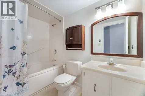 166 Mountain Park Avenue Hamilton ON L8V 1A1