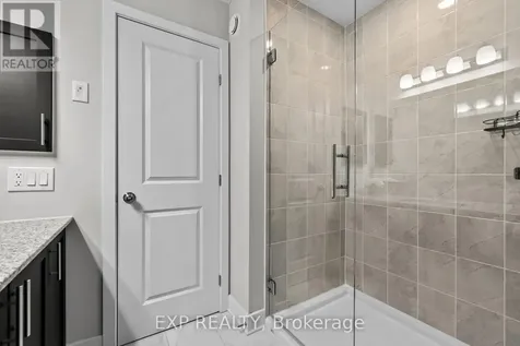 335 Wabasso Lane Ottawa ON K1T 0T2