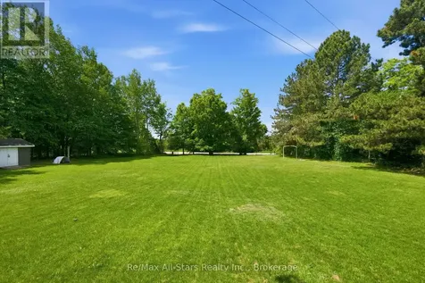 2407 Ashbridge Road Scugog ON L9L 1B4