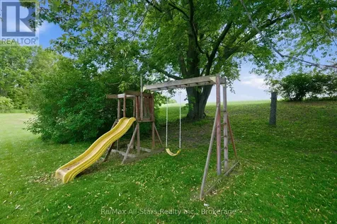 2407 Ashbridge Road Scugog ON L9L 1B4