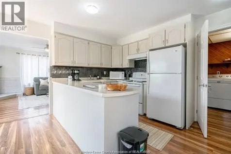166 Stirling Street Lakeshore ON N0R 1A0