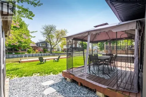 166 Stirling Street Lakeshore ON N0R 1A0
