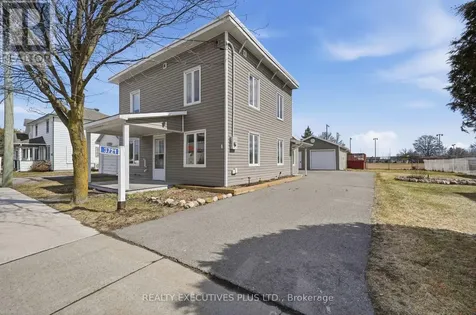 3721 Champlain Street Clarence-rockland ON K0A 1E0