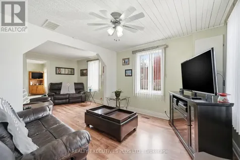 3721 Champlain Street Clarence-rockland ON K0A 1E0