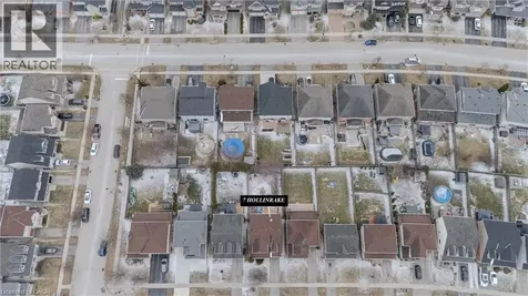 7 Hollinrake Avenue Brantford ON N3T 0A6