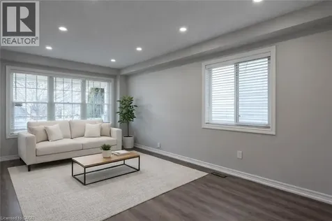 7 Hollinrake Avenue Brantford ON N3T 0A6