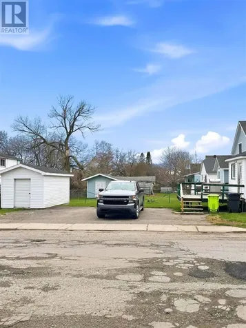 86 Pardee Avenue Sault Ste Marie ON P6B 1W3