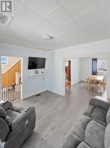 86 Pardee Avenue Sault Ste Marie ON P6B 1W3