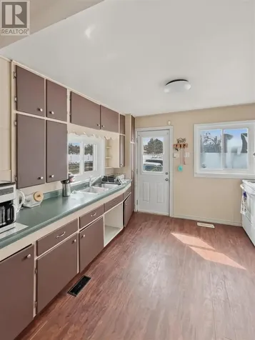86 Pardee Avenue Sault Ste Marie ON P6B 1W3