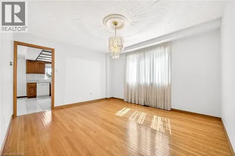 27 Trieste Place Hamilton ON L9B 2C3