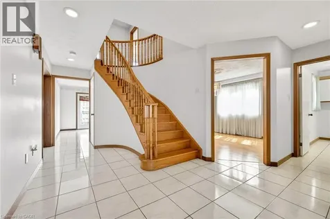 27 Trieste Place Hamilton ON L9B 2C3
