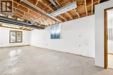 27 Trieste Place Hamilton ON L9B 2C3