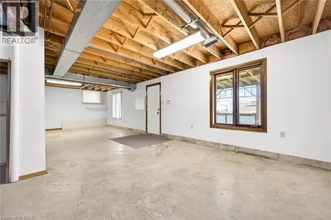 27 Trieste Place Hamilton ON L9B 2C3