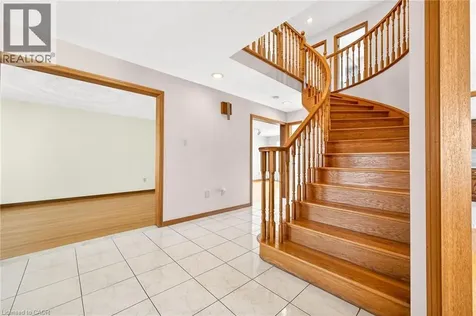 27 Trieste Place Hamilton ON L9B 2C3