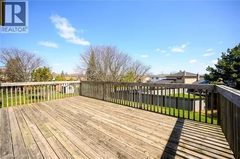 27 Trieste Place Hamilton ON L9B 2C3