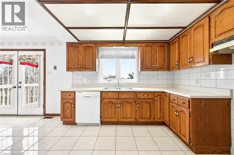 27 Trieste Place Hamilton ON L9B 2C3