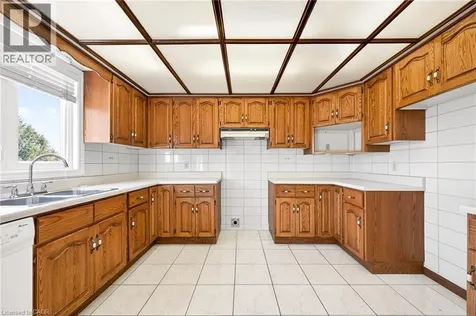 27 Trieste Place Hamilton ON L9B 2C3