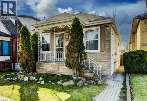 458 Upper Wentworth Street Hamilton ON L9A 4T7