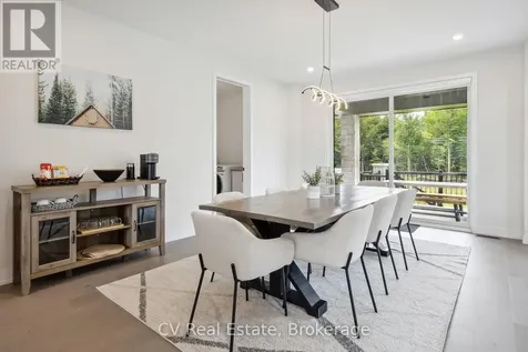 125 Stoneleigh Drive Blue Mountains ON L9Y 4X5