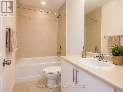 15 Gower Drive Aurora ON L4G 0V9