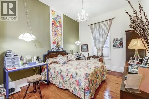 315 Aberdeen Avenue Hamilton ON L8P 2R6