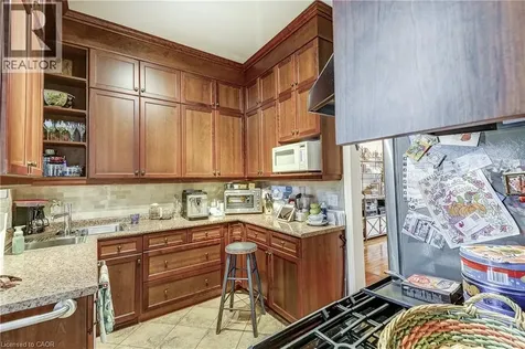 315 Aberdeen Avenue Hamilton ON L8P 2R6