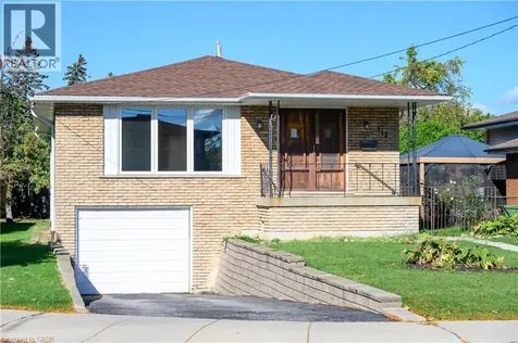 112 Purdy Crescent Hamilton ON L9A 3B3