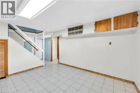 112 Purdy Crescent Hamilton ON L9A 3B3