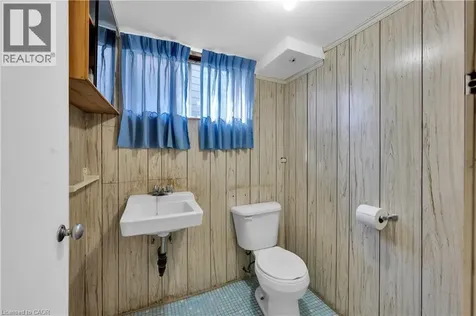 112 Purdy Crescent Hamilton ON L9A 3B3