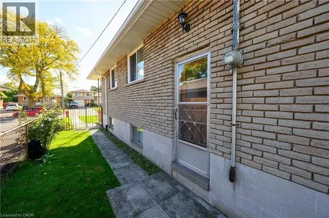112 Purdy Crescent Hamilton ON L9A 3B3