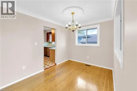 112 Purdy Crescent Hamilton ON L9A 3B3