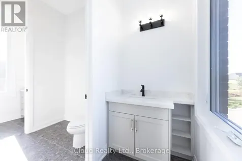 8 Prentis Court Melancthon ON L9V 3M9