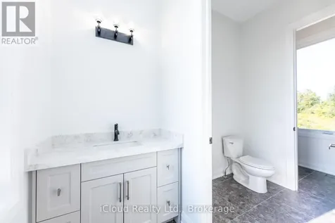8 Prentis Court Melancthon ON L9V 3M9
