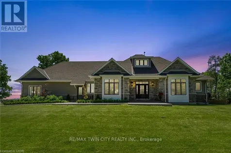 42 Parsonage Road Hamilton ON N3T 5M1