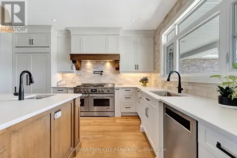 42 Parsonage Road Hamilton ON N3T 5M1