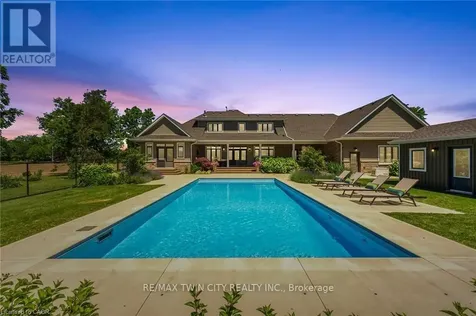 42 Parsonage Road Hamilton ON N3T 5M1