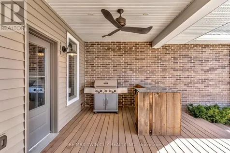 42 Parsonage Road Hamilton ON N3T 5M1