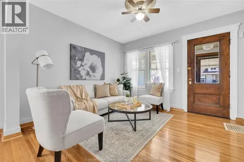 1368 Erie Street East Windsor ON N9A 3Z7