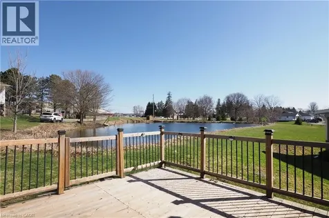 20 Fieldstone Walk New Hamburg ON N3A 2G2
