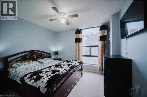 18 Knightsbridge Road Brampton ON L6T 3X5