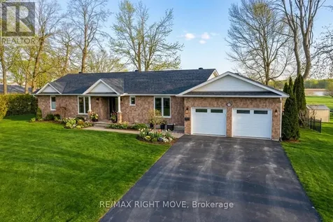 661 Glen Crescent Orillia ON L3V 6R2