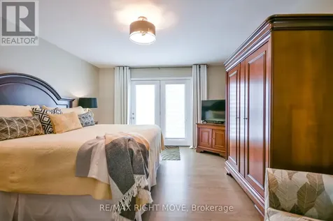 661 Glen Crescent Orillia ON L3V 6R2