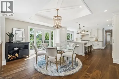 382 Trafalgar Road Oakville ON L6J 3H5