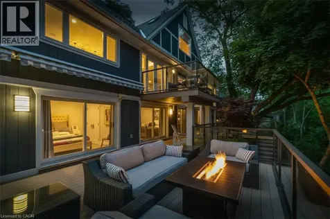 382 Trafalgar Road Oakville ON L6J 3H5
