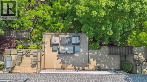 382 Trafalgar Road Oakville ON L6J 3H5