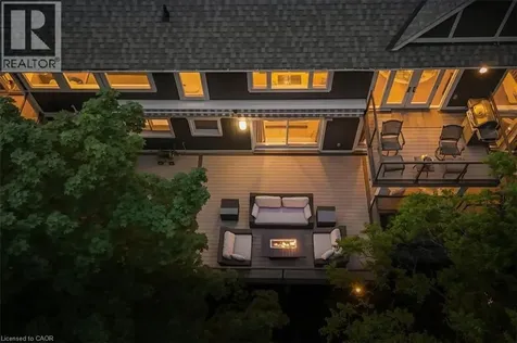 382 Trafalgar Road Oakville ON L6J 3H5