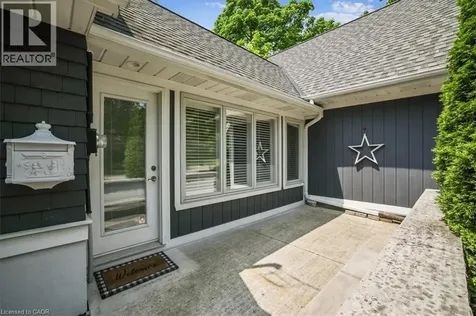 382 Trafalgar Road Oakville ON L6J 3H5