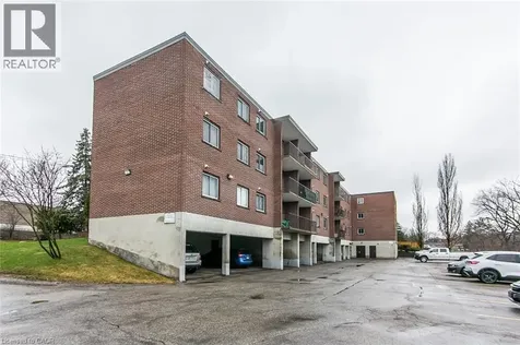4 Avalon Place Kitchener ON N2M 4N9