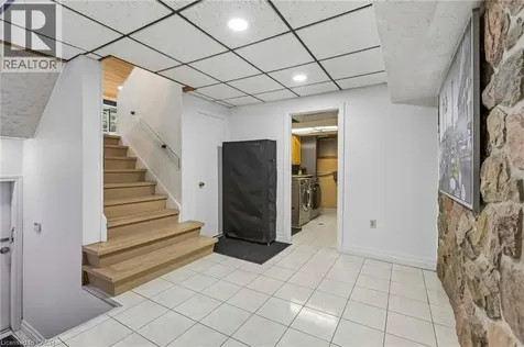 3 Chicopee Terrace Kitchener ON N2A 1T2